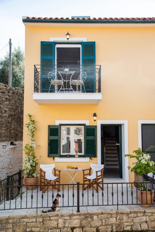 Maisonette Elena Longos  Exterior photo